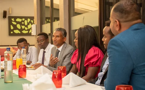 alumni leaders meet up with University leaders