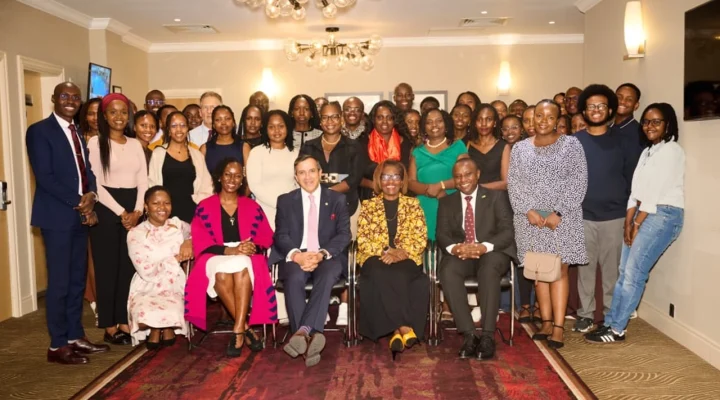 alumni leaders meet up with University leaders